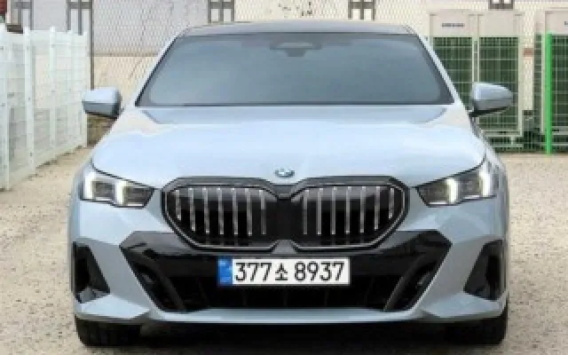 수원중고차할부수수료 5시리즈 (G60) 530i xDrive 매물 사진 17 - 2025/04 16,766km